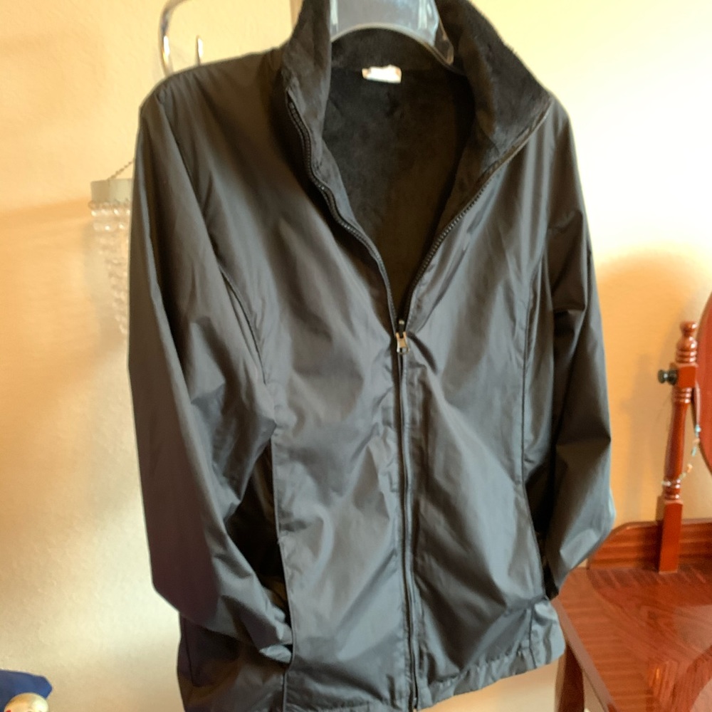 Donating NWOT Reversible Jacket - Picture 5 of 8